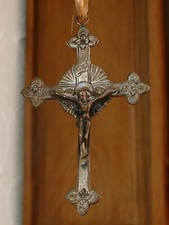 Kruzifix - Kreuzanhänger "